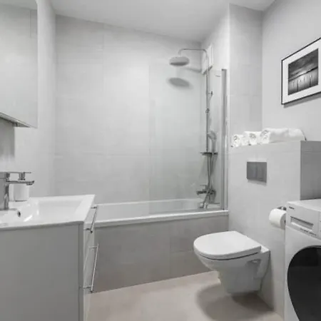 Exclusive On Kasprzaka Street - Wola