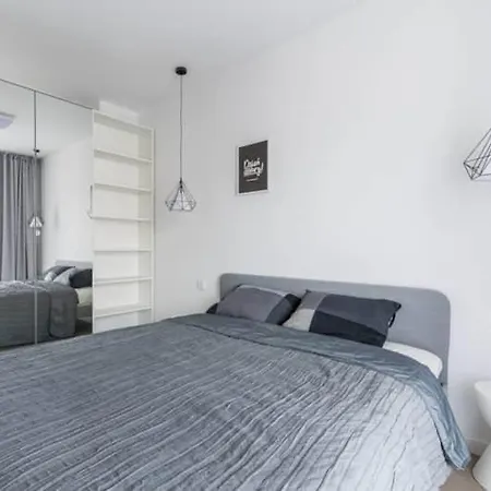 Apartment Exclusive On Kasprzaka Street - Wola Warsaw